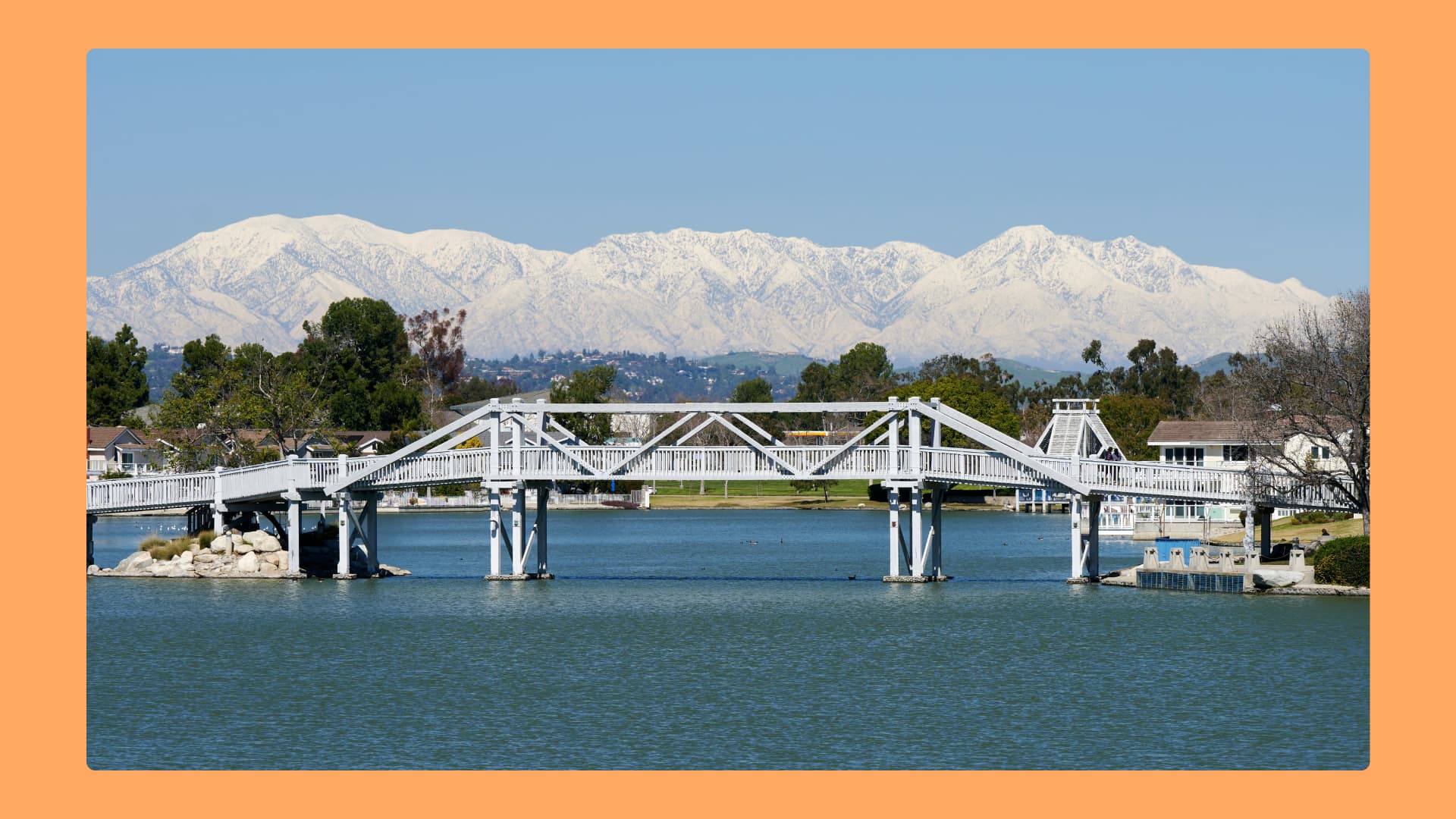 Moving to Irvine, CA – Complete Moving Guide