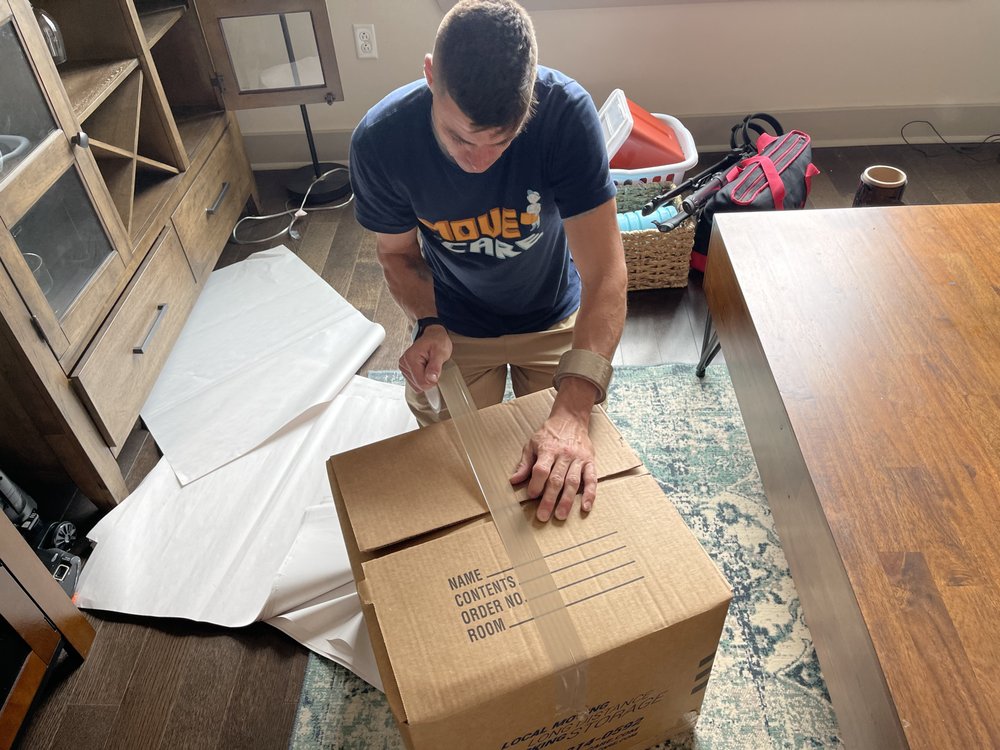 How much to tip Movers in Boston in 2025?